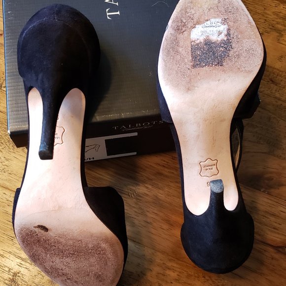 Talbots Elegant Black Suede Heels - Picture 6 of 11